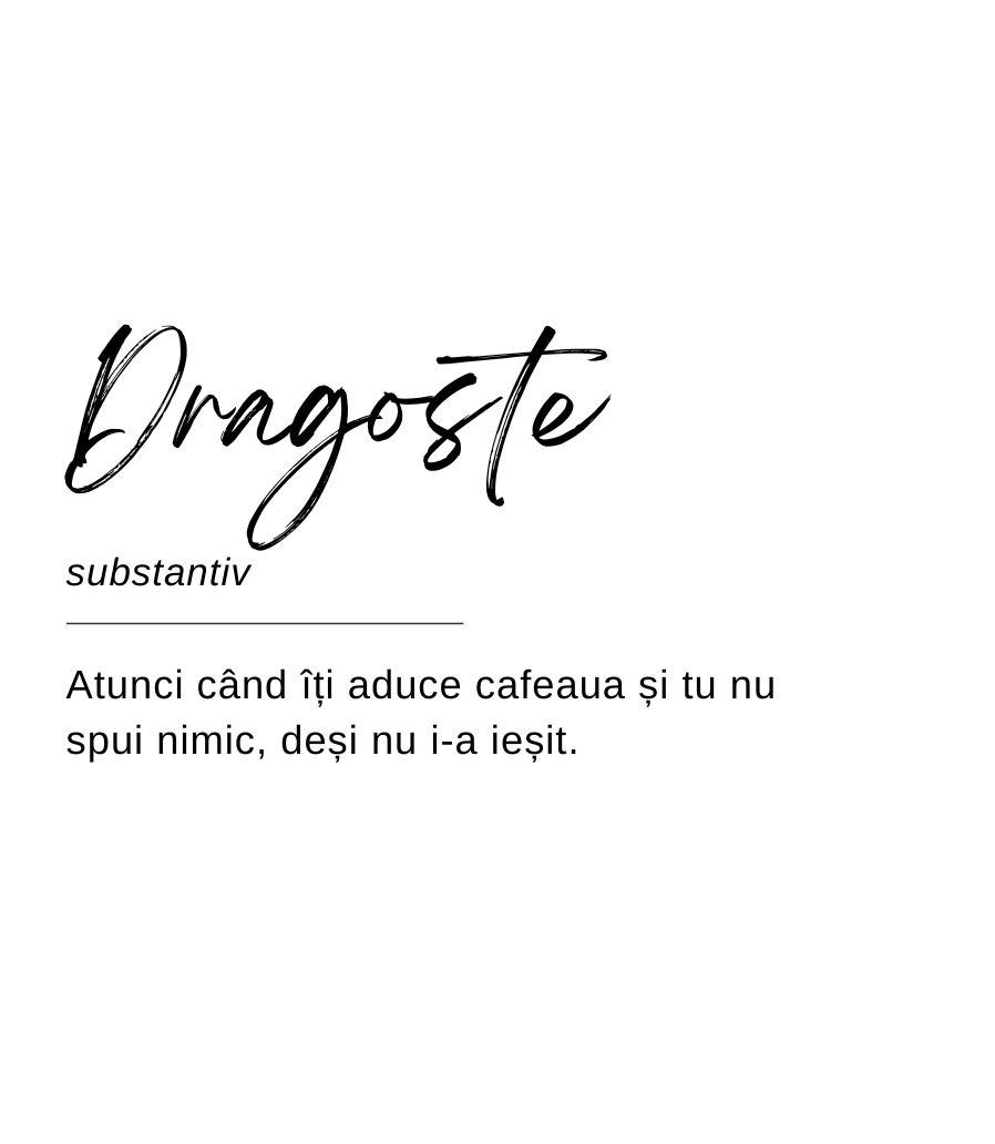 Designul etichetei lumânării Kiskedves sub formă de definiție de dicționar: „Dragoste, substantiv – Atunci când îți aduce cafeaua și tu nu spui nimic, deși nu i-a ieșit.”
